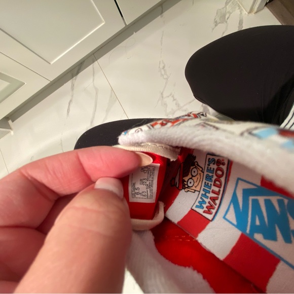 Vans toddler 6.5 shoes - Picture 5 of 5